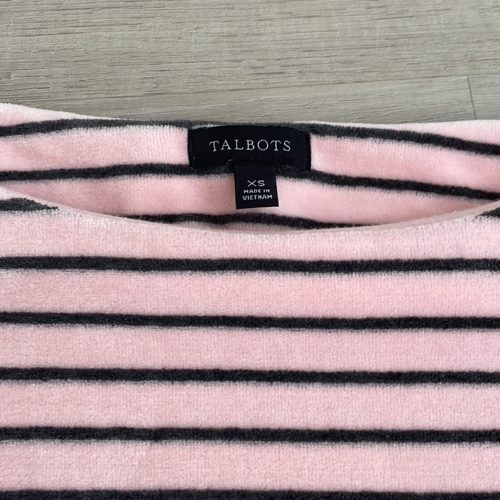 Talbots velour long sleeve tunic size xs EUC​​​​​​ - Picture 2 of 3